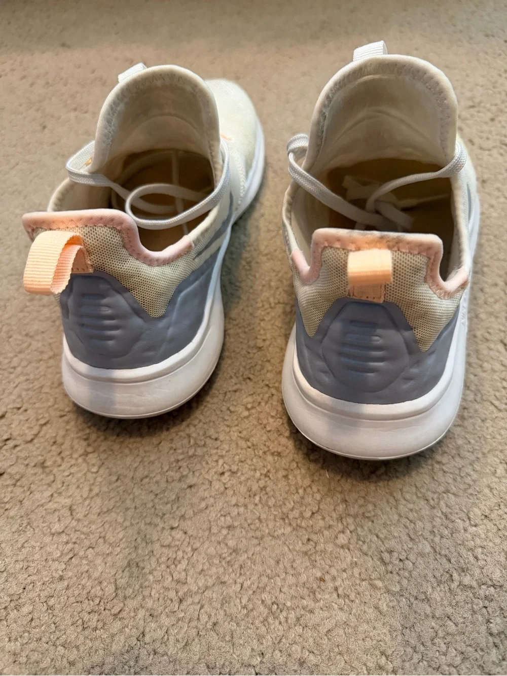 Nike Free TR 8
